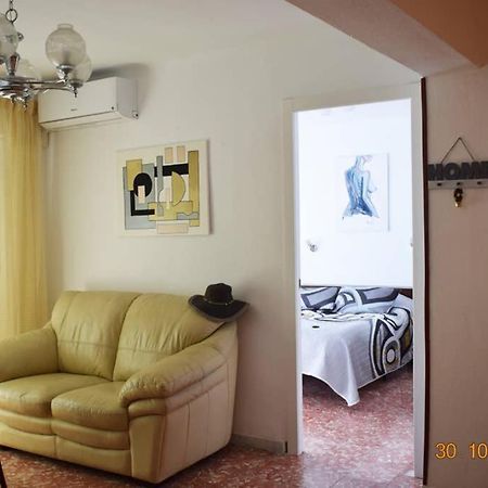 Apartamento En El Centro De Аликанте Экстерьер фото