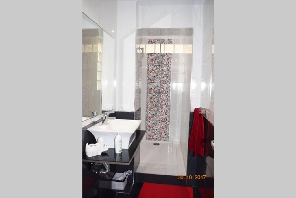 Apartamento En El Centro De Аликанте Экстерьер фото