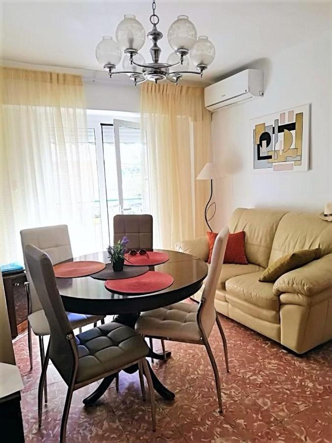 Apartamento En El Centro De Аликанте Экстерьер фото